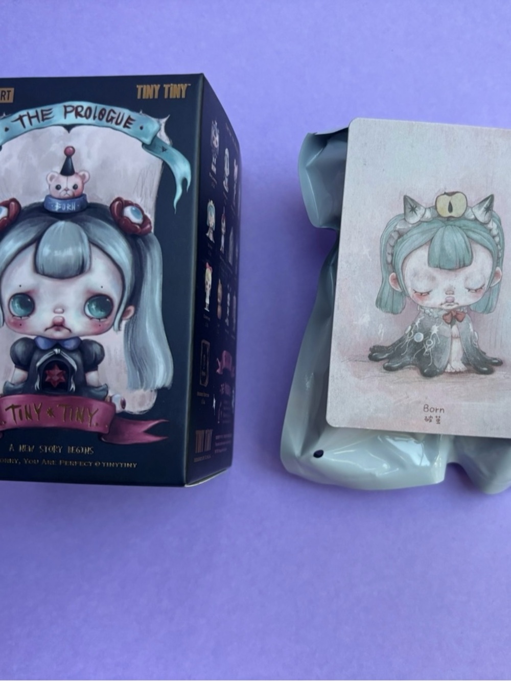 POP MART tinytiny BORN